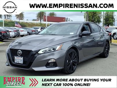 Used 2022 Nissan Altima 2.5 SR w/ Midnight Edition Package