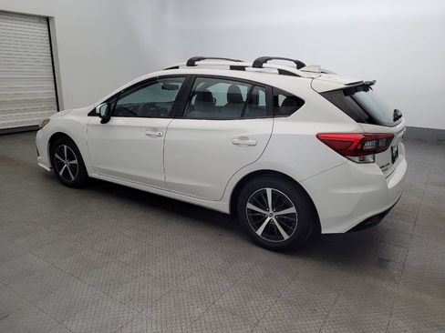Used 2023 Subaru Impreza Premium image 3