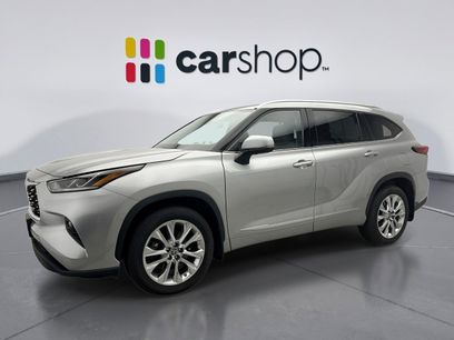 Used 2023 Toyota Highlander Limited