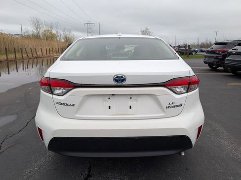 Used 2023 Toyota Corolla LE w/ Carpet Mat Package (TMS) image 7