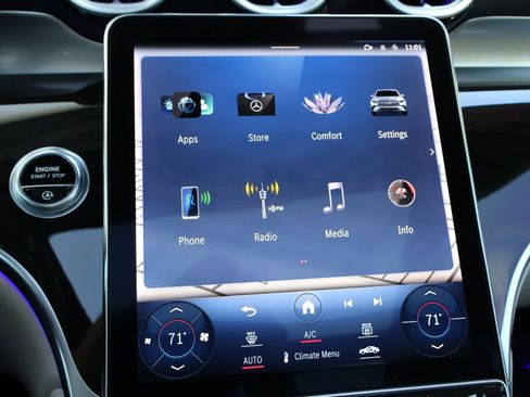 Certified 2023 Mercedes-Benz GLC 300 image 29