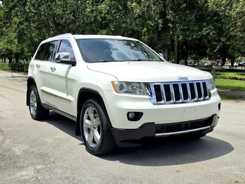 Used 2012 Jeep Grand Cherokee Overland AWD/4WD image 1