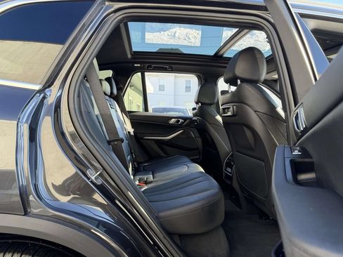 Used 2022 BMW X5 xDrive45e AWD/4WD image 19