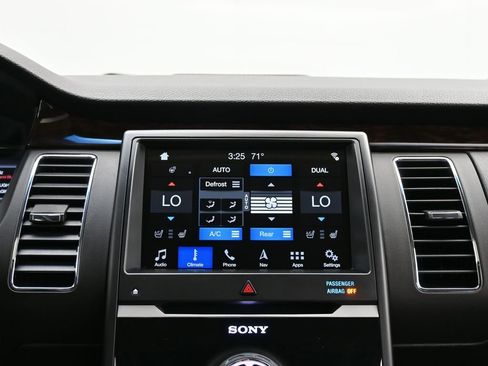 Used 2017 Ford Flex Limited w/ Equipment Group 303A AWD/4WD image 34