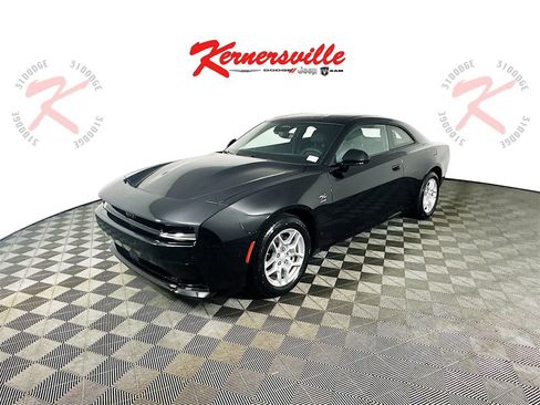 New 2025 Dodge Charger Daytona R/T w/ Quick Order Package 25M R/T image 3