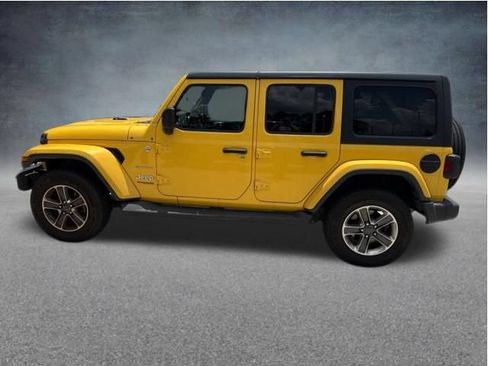 Used 2021 Jeep Wrangler Unlimited Sahara AWD/4WD image 9