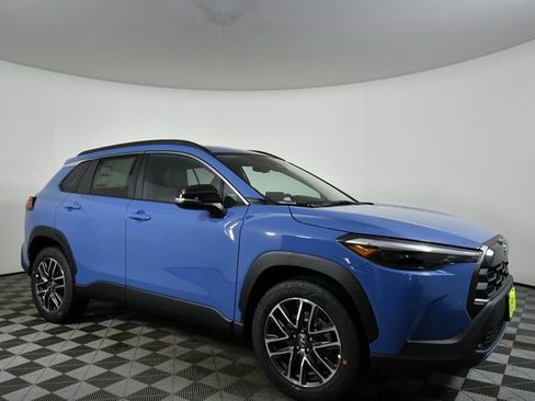 New 2026 Toyota Corolla Cross XLE image 9