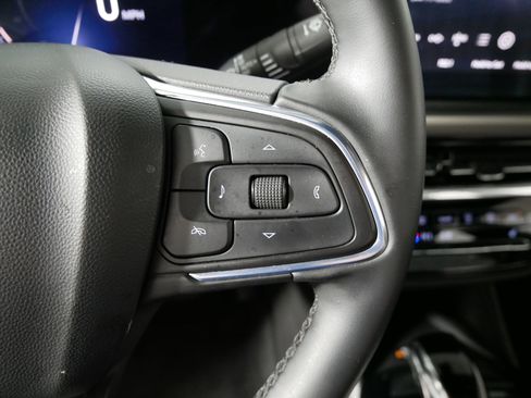 Used 2024 Buick Envista Avenir image 28