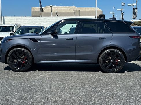 New 2025 Land Rover Range Rover Sport Dynamic SE image 2