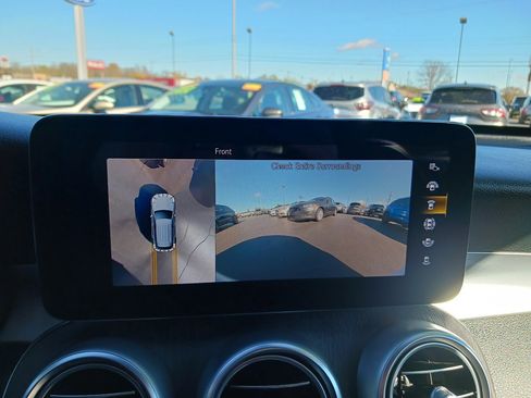 Used 2021 Mercedes-Benz GLC 300 4MATIC image 22