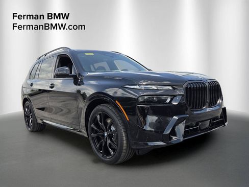 New 2027 BMW X7 xDrive40i w/ M Sport Package AWD/4WD image 1