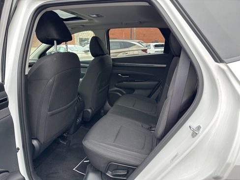 Certified 2022 Hyundai Tucson SEL w/ Convenience Package image 15