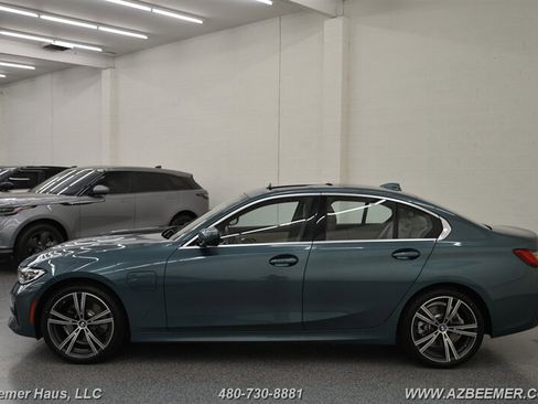 Used 2021 BMW 330e w/ Premium Package image 3