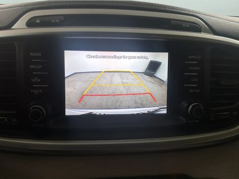 Used 2017 Kia Sorento FWD w/ LX Convenience Package image 15