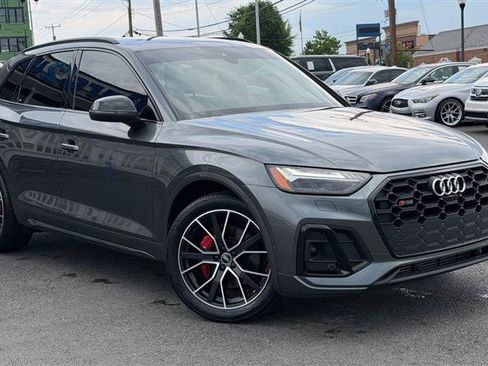 Used 2021 Audi SQ5 Prestige w/ Prestige Package AWD/4WD image 8