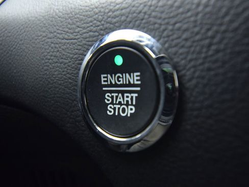 Used 2022 Ford Edge SEL w/ Convenience Package AWD/4WD image 35
