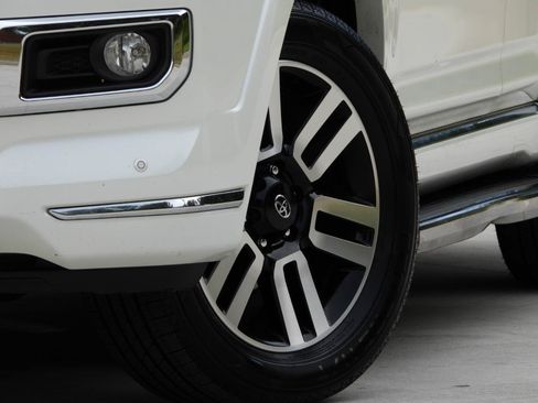 Used 2018 Toyota 4Runner Limited RWD image 6