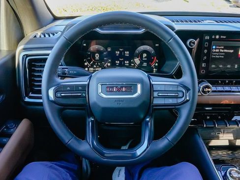 New 2026 GMC Canyon AT4 AWD/4WD image 20