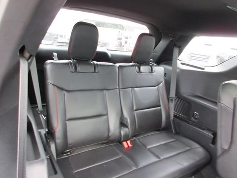 Used 2023 Ford Explorer ST-Line w/ Class IV Trailer Tow Package AWD/4WD image 27