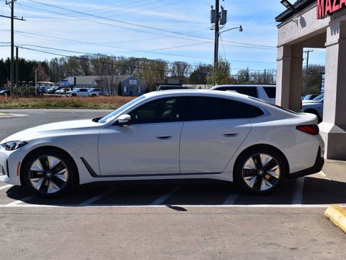 Used 2025 BMW i4 eDrive40 RWD image 5