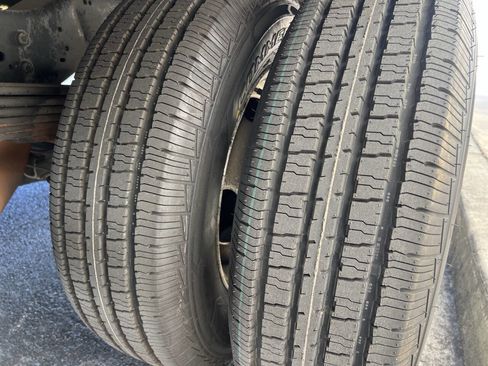 Used 2021 Ford E-350 and Econoline 350 Super Duty w/ Power Windows & Locks Group image 14