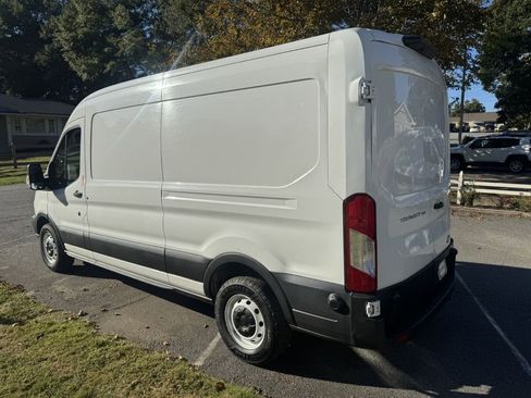 Used 2019 Ford Transit 150 148 Medium Roof image 3