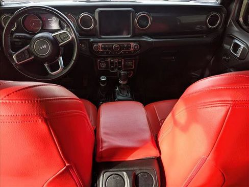 Used 2022 Jeep Wrangler Unlimited Sahara image 15