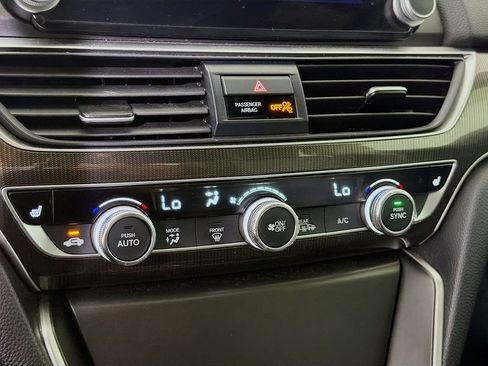 Used 2020 Honda Accord Sport image 16