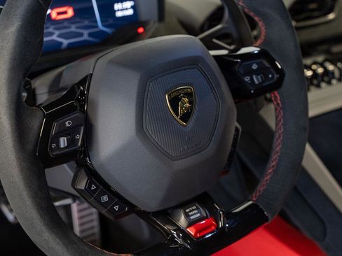 Used 2023 Lamborghini Huracan STO image 6