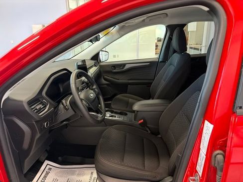 Used 2024 Ford Escape Active AWD/4WD image 10