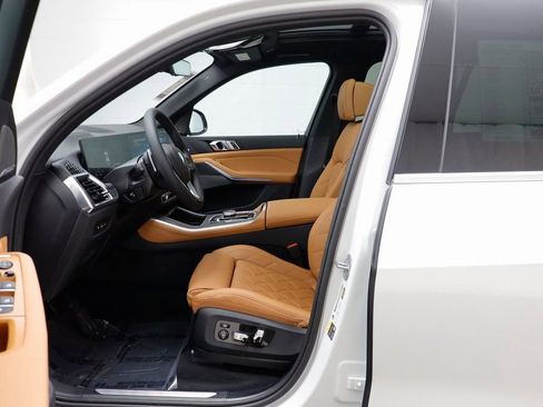 New 2026 BMW X5 xDrive50e AWD/4WD image 6