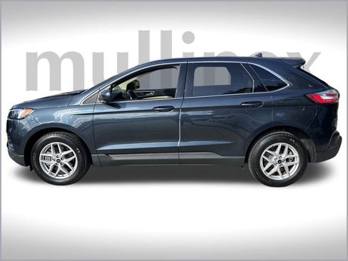 Certified 2024 Ford Edge SEL w/ Convenience Package image 10