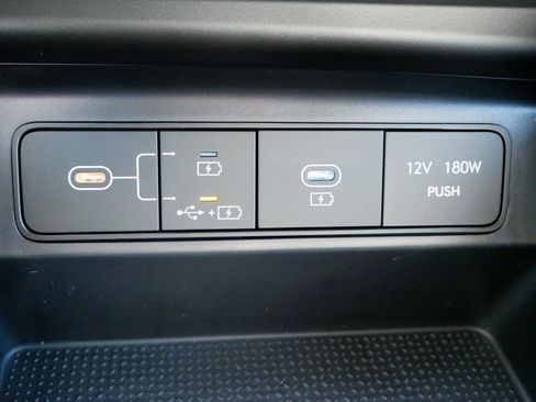 Certified 2025 Hyundai Santa Cruz SEL AWD/4WD image 15