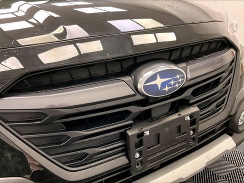 Used 2025 Subaru Outback Limited image 26