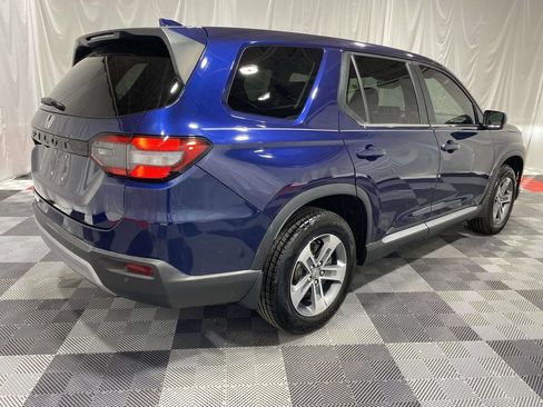Used 2024 Honda Pilot EX-L image 4