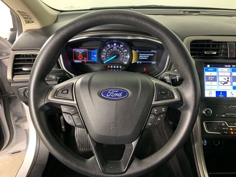 Used 2019 Ford Fusion SE image 20