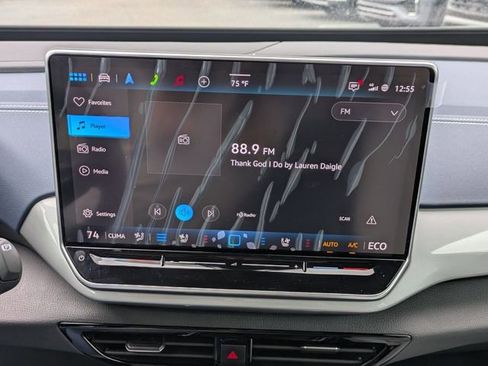 New 2025 Volkswagen ID.4 Pro S image 18
