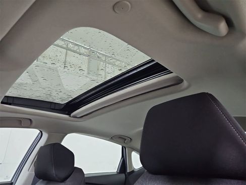 Used 2024 Honda Accord EX image 19