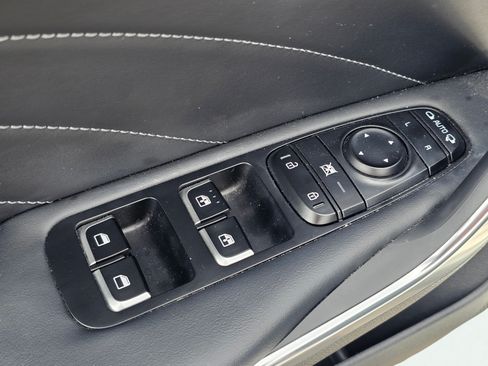 Used 2022 Kia Stinger GT2 w/ Scorpion Package RWD image 15