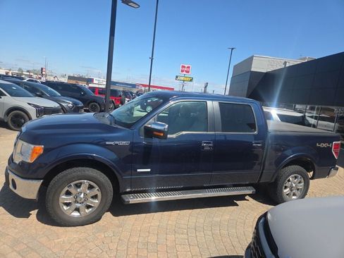 Used 2014 Ford F150 Lariat w/ Lariat Chrome Package AWD/4WD image 8