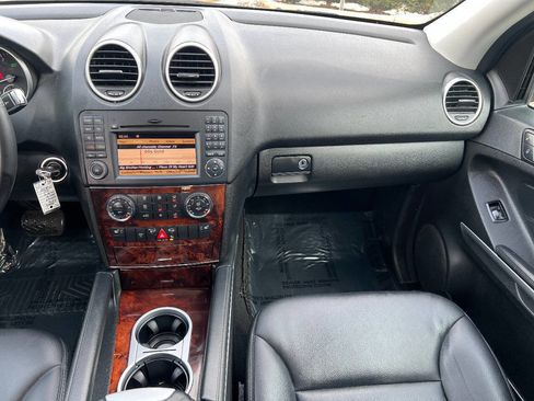 Used 2011 Mercedes-Benz ML 350 4MATIC w/ Premium 1 Pkg image 32