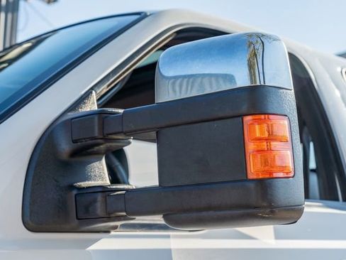 Used 2015 Ford F250 Lariat w/ Lariat Ultimate Package image 10