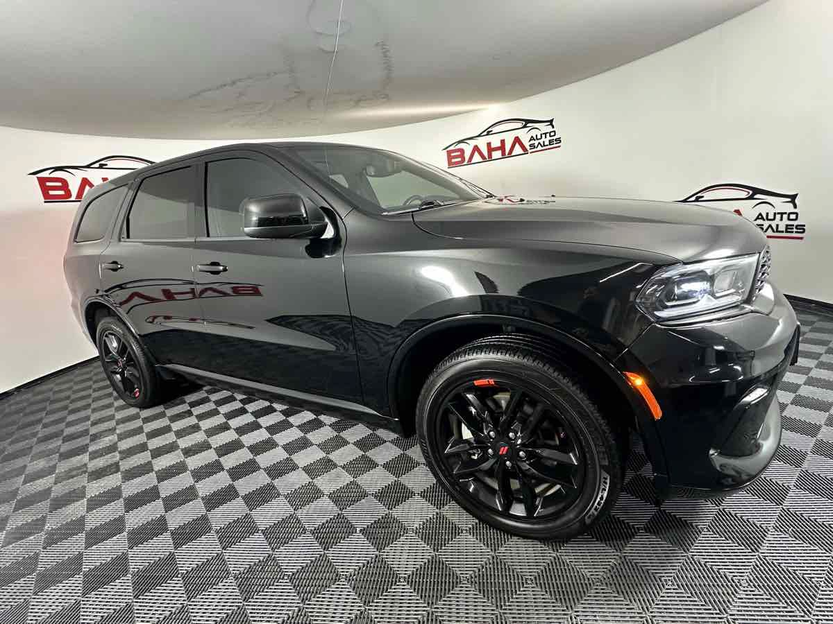 Used 2025 Dodge Durango GT AWD/4WD image 12