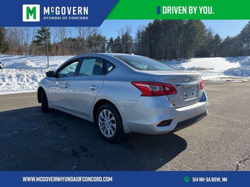 Used 2019 Nissan Sentra SV image 2
