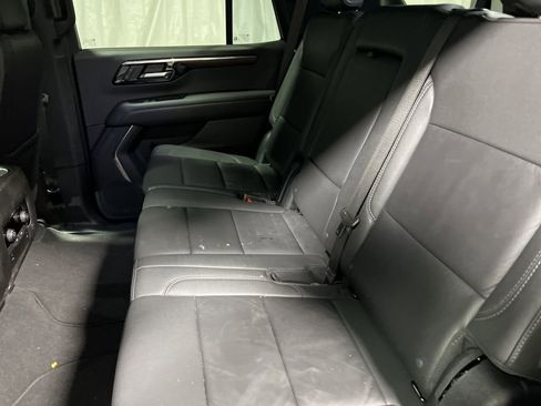 Used 2025 Chevrolet Tahoe LT image 20