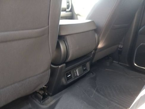 Certified 2025 Chevrolet Silverado 1500 RST AWD/4WD image 28