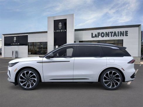 New 2026 Lincoln Nautilus Black Label image 3