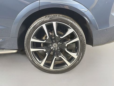 Certified 2023 Volvo XC60 B5 Ultimate w/ Protection Package Premier FWD image 31