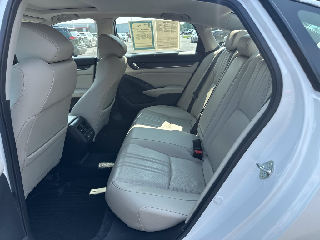 Used 2022 Honda Accord EX-L image 17