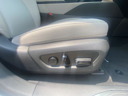 Used 2024 Lexus RX 350 Premium w/ Accessory Package (K3) FWD image 22